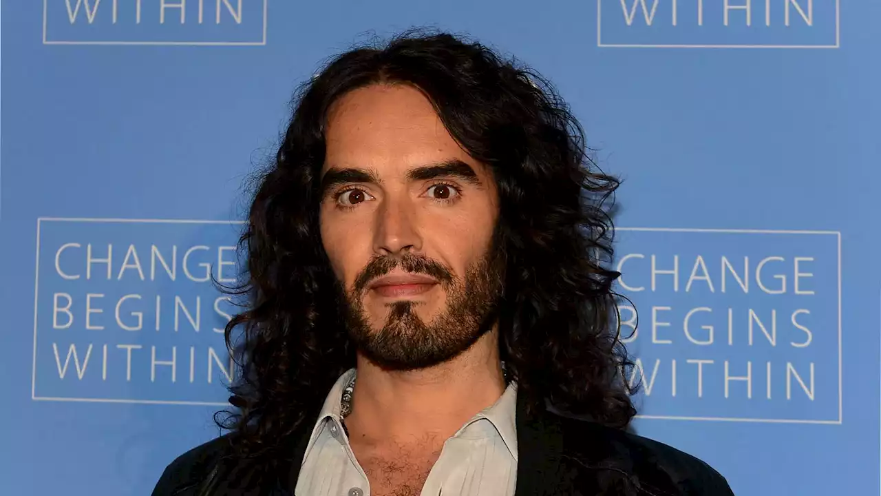 Accusations de viols contre Russell Brand: ses anciens employeurs lancent une enquête en interne