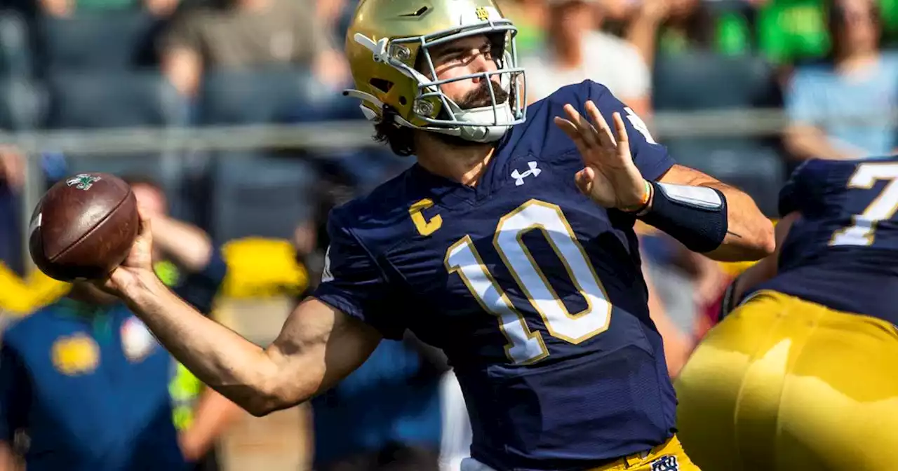 Sam Hartman throws 3 TD passes as No. 9 Notre Dame defeats Central Michigan 41-17