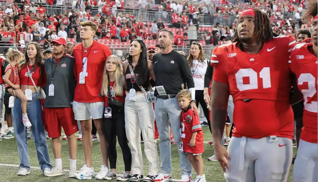 Watch the Buckeyes sing ‘Carmen Ohio’ after trouncing Western Kentucky 63-10