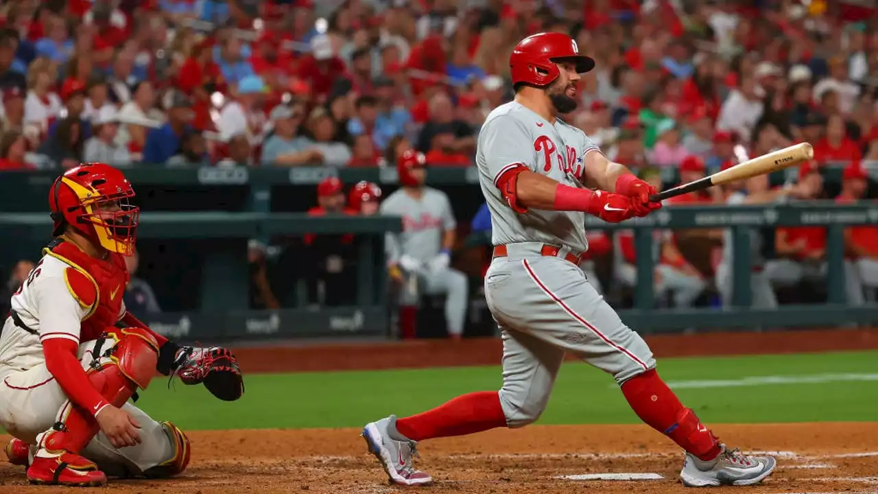 Kyle Schwarber hits his 44th homer and lifts Phillies to 6-1 win over Cardinals