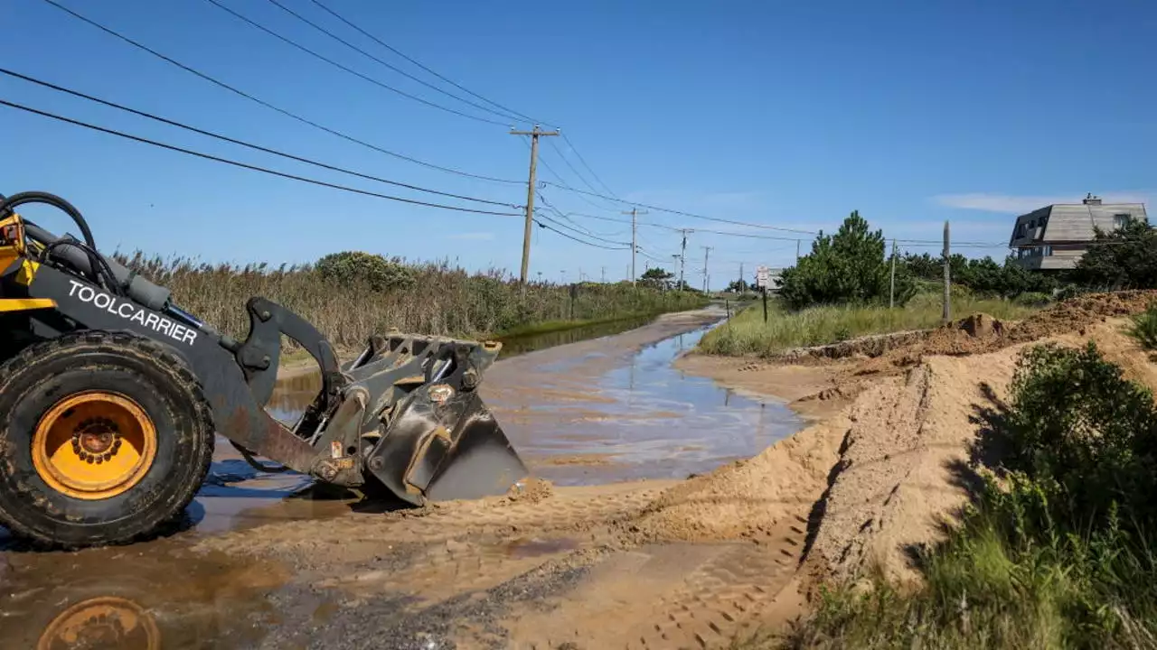 Post-Tropical Cyclone Lee passes Long Island's South Shore