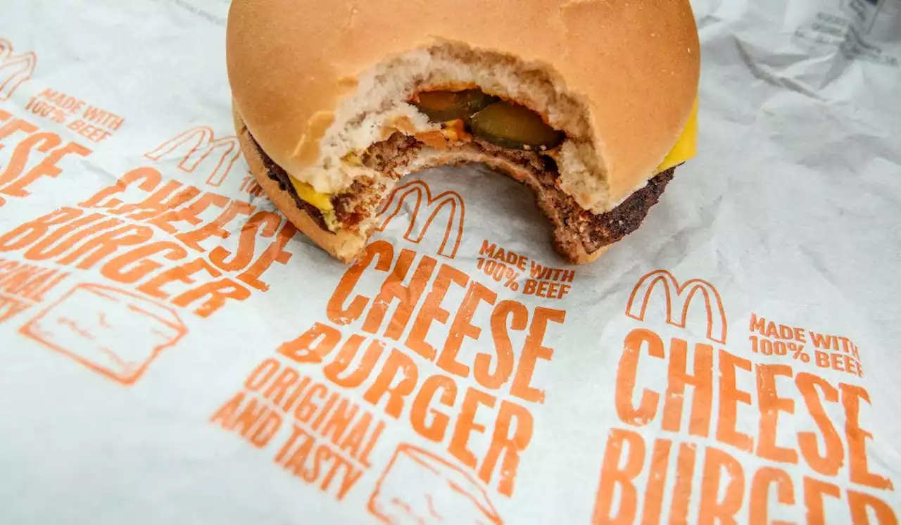 McDonald’s, Wendy’s and other fast food chains offering National Cheeseburger Day deals for as low as 1 cent