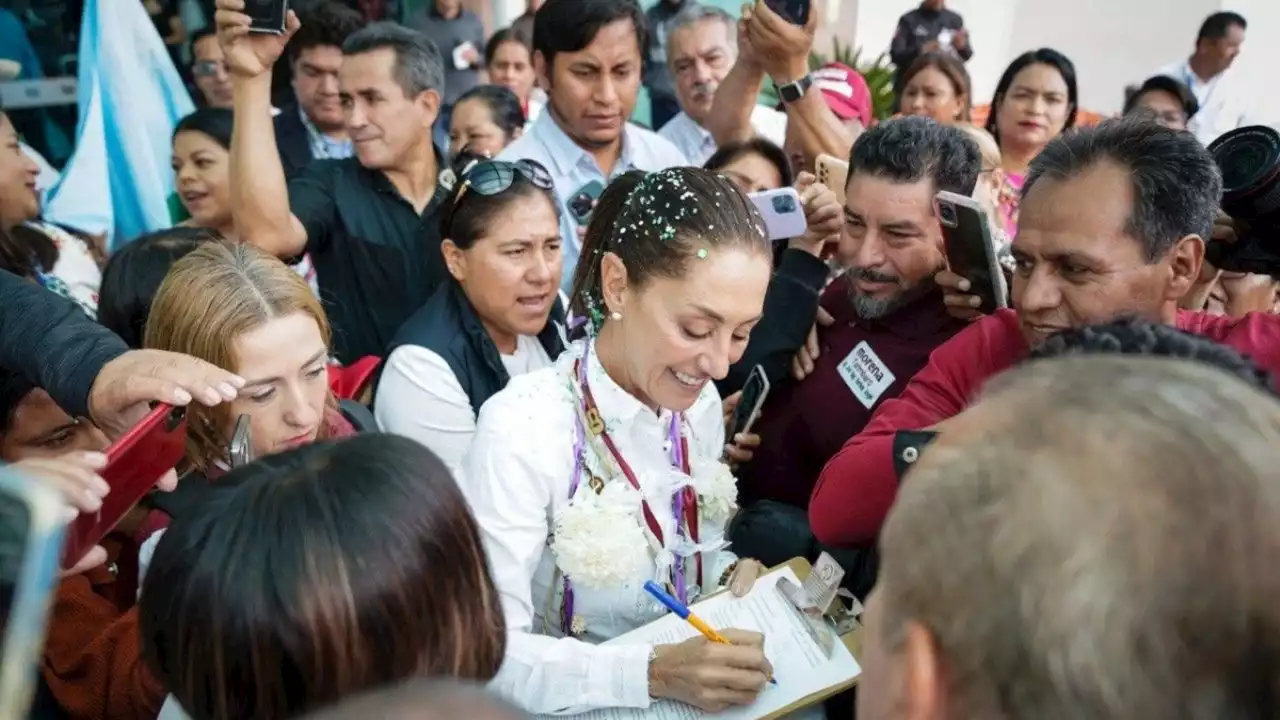 Claudia Sheinbaum recibe cálida bienvenida en aeropuerto de Morelia