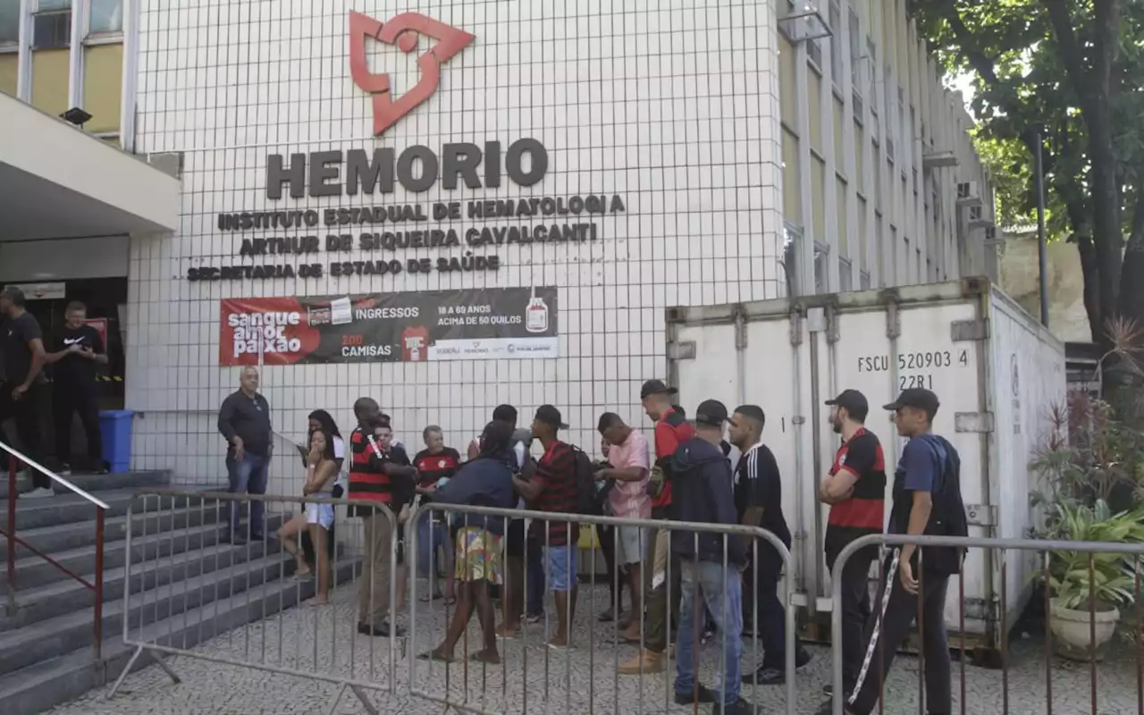 Flamengo x São Paulo: torcedores doam sangue no Hemorio e ganham ingresso para a final | Flamengo