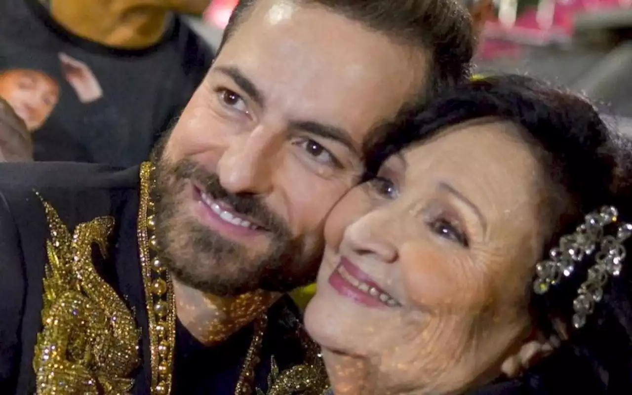 Thales Bretas celebra aniversário de Dona Déa, mãe de Paulo Gustavo: 'Mulher forte' | Celebridades