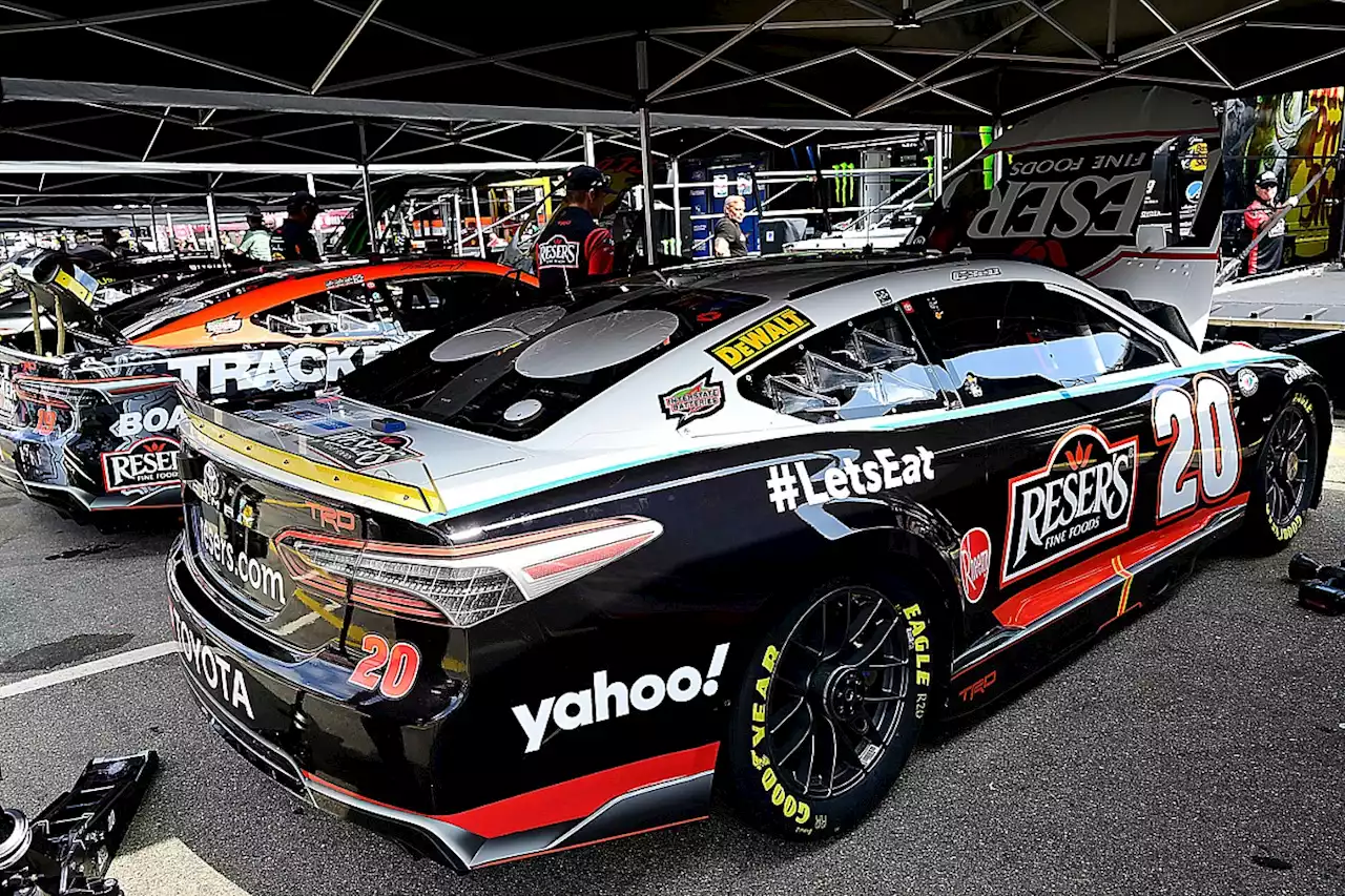 Start of NASCAR Cup race at Bristol delayed by rain