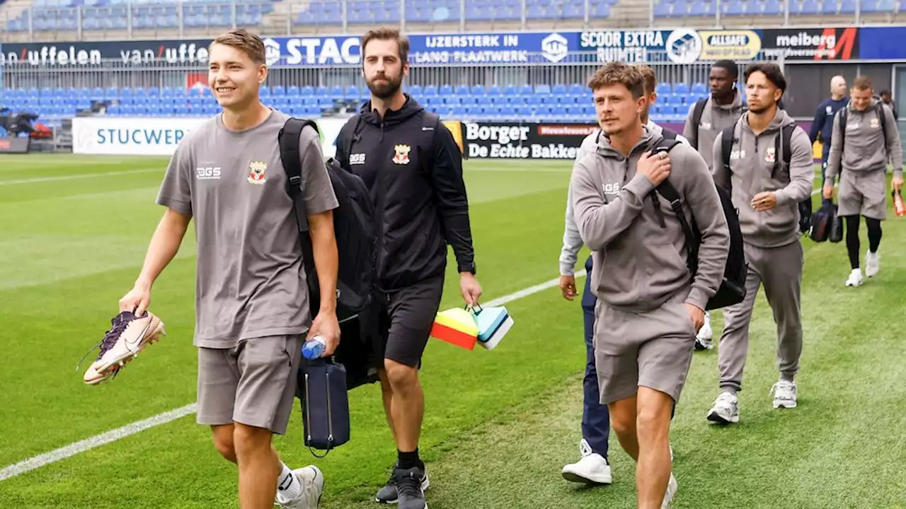 Drooggelegde IJsselderby is begonnen • Later FC Twente tegen Ajax