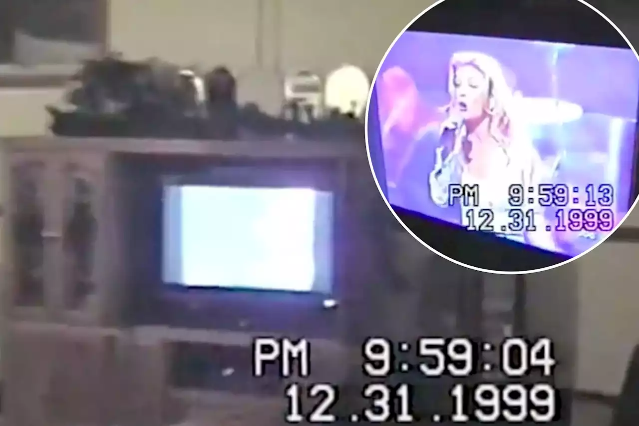 Analog TV from year 2000 goes viral as people react to shocking price