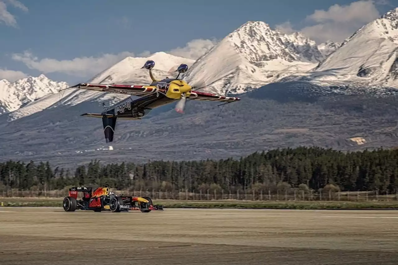 Kopfüber-Flug: GP-Renner aus der Vogelperspektive