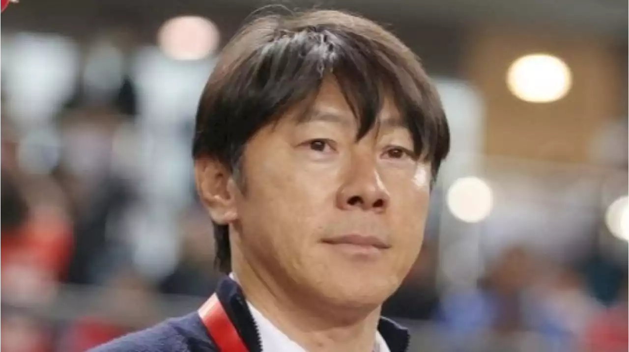 Shin Tae-yong Terciduk Makan Babi Guling dengan Sosok Ini, Netizen Sarankan Coba Masakan Indonesia yang Lainnya