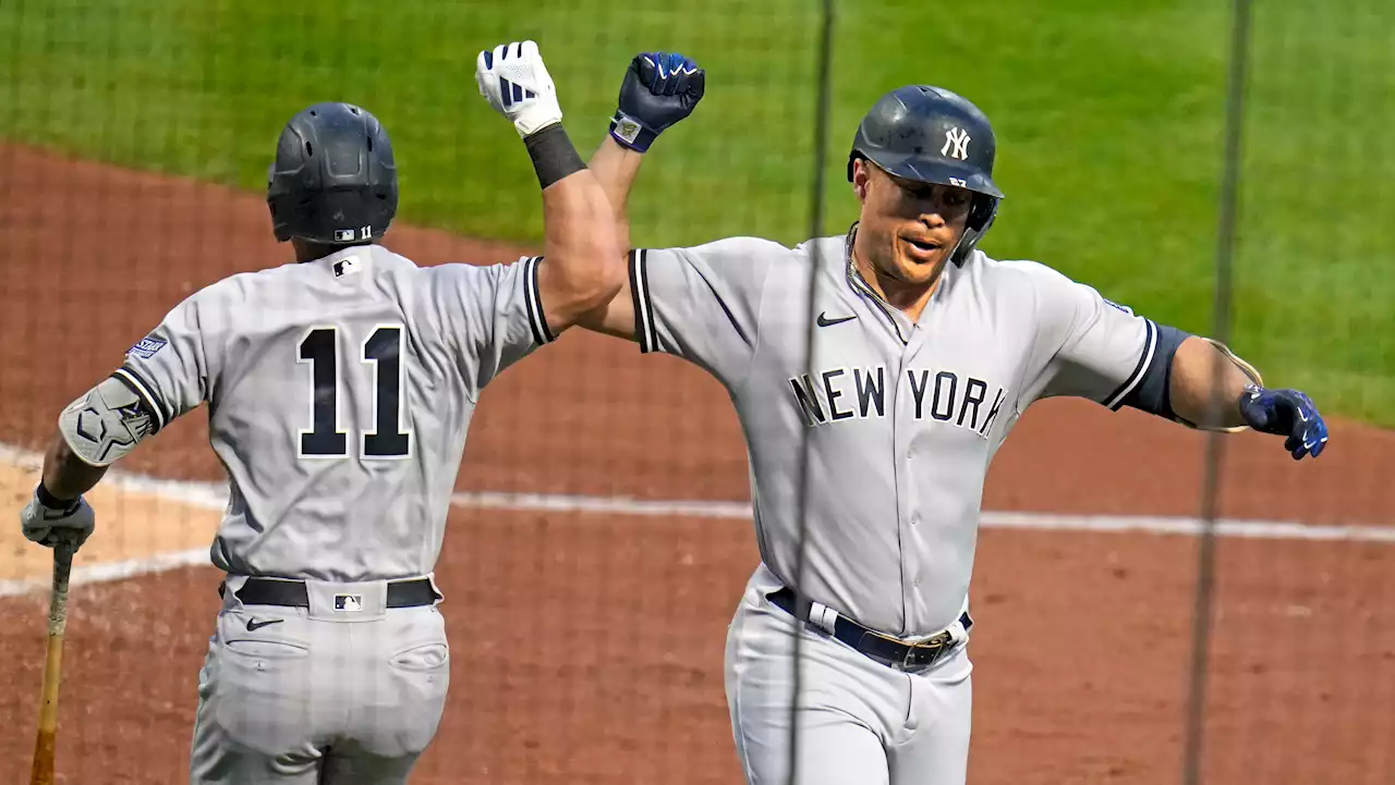 Giancarlo Stanton homers and New York Yankees beat Pittsburgh Pirates