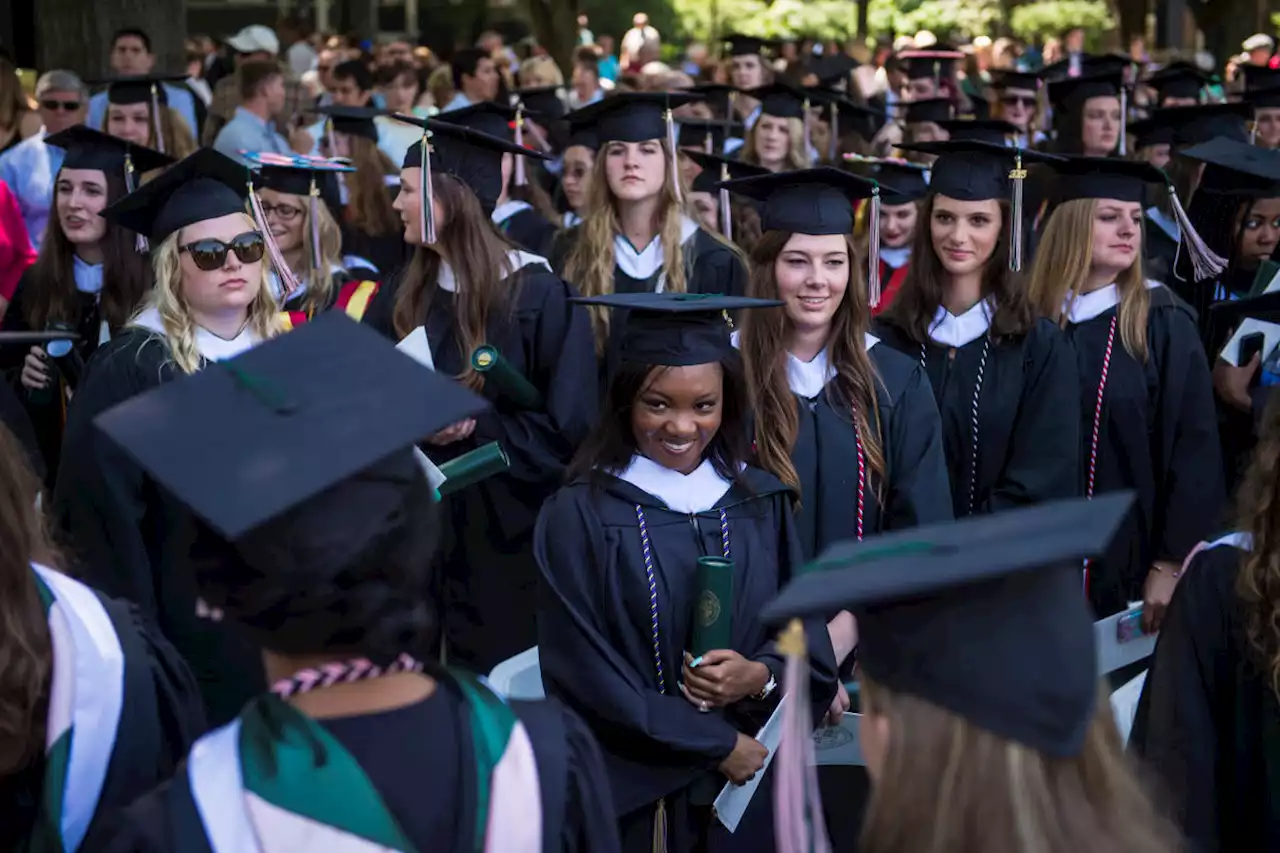 Student loans: Women bear the brunt of the student debt crisis