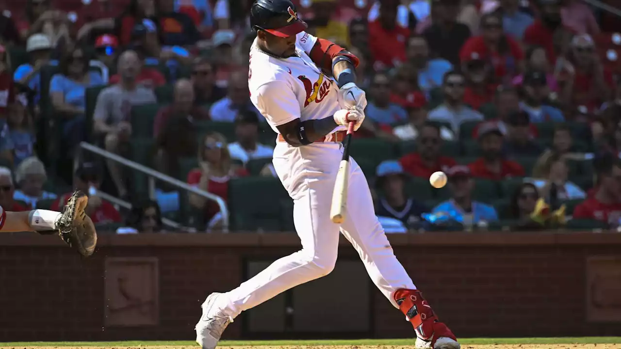 Walker's tiebreaking homer in 8th inning helps Cardinals beat Phillies 6-5