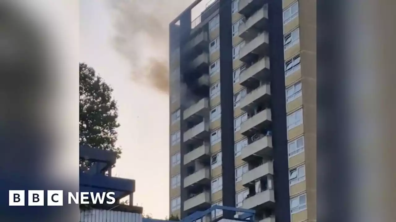 Kilburn: Residents evacuated following fire at block of flats