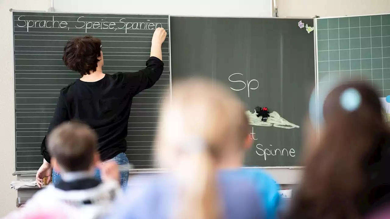 Radikaler Schul-Vorstoß: Linke will Hausaufgaben und Noten abschaffen