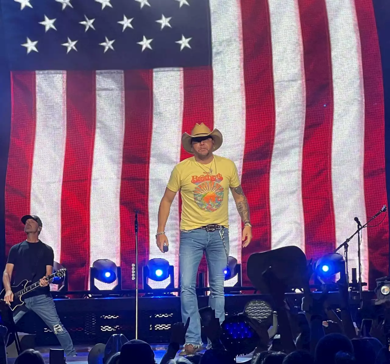 Defiant Jason Aldean brings ‘Small Town’ vibe to sold-out Blossom Music Center (photos)