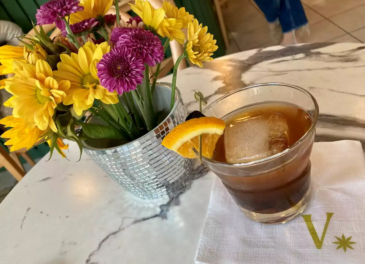 Kava, loaded pancakes, Zero-proof spirits & more: Yelp Cleveland’s fall food trends for 2023