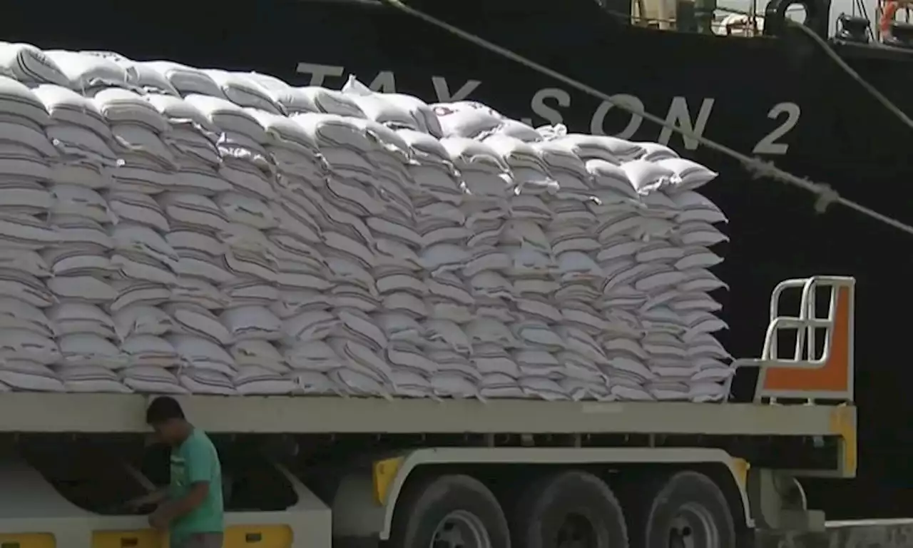 Lawmaker dares Customs to file charges vs rice smugglers, hoarders