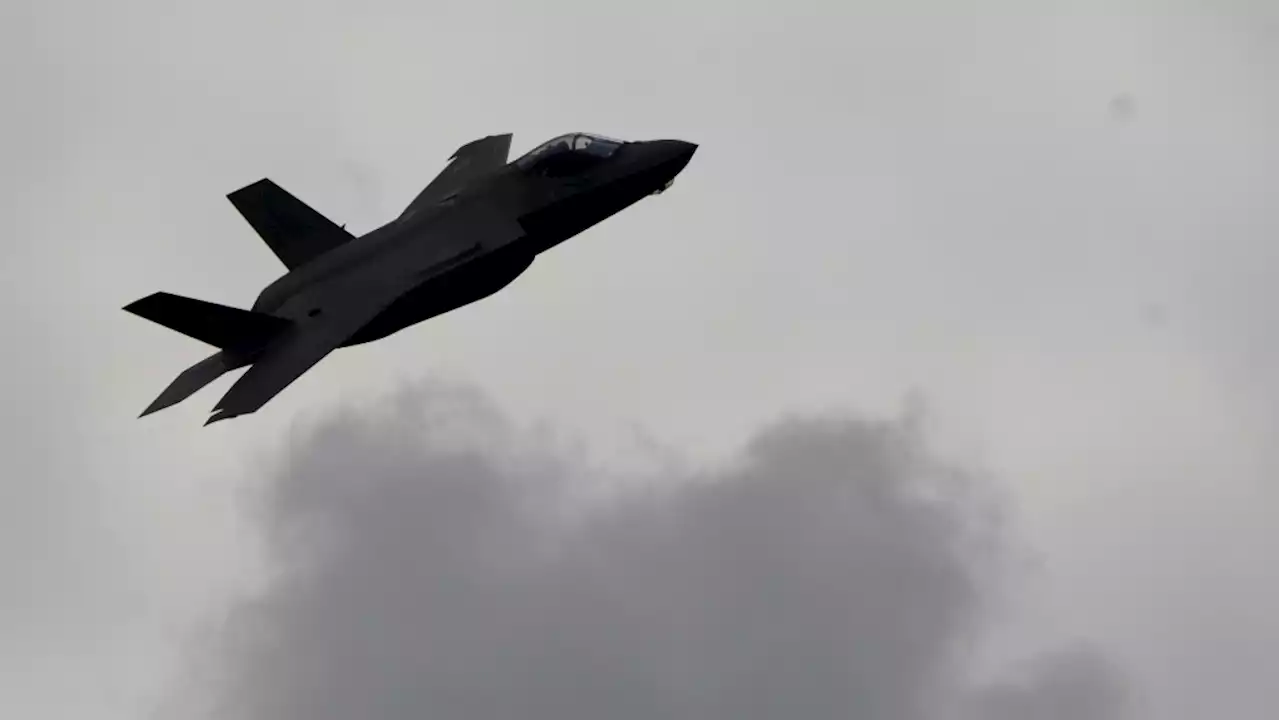 Officials find debris from F-35 fighter jet that crashed in South Carolina after pilot ejected