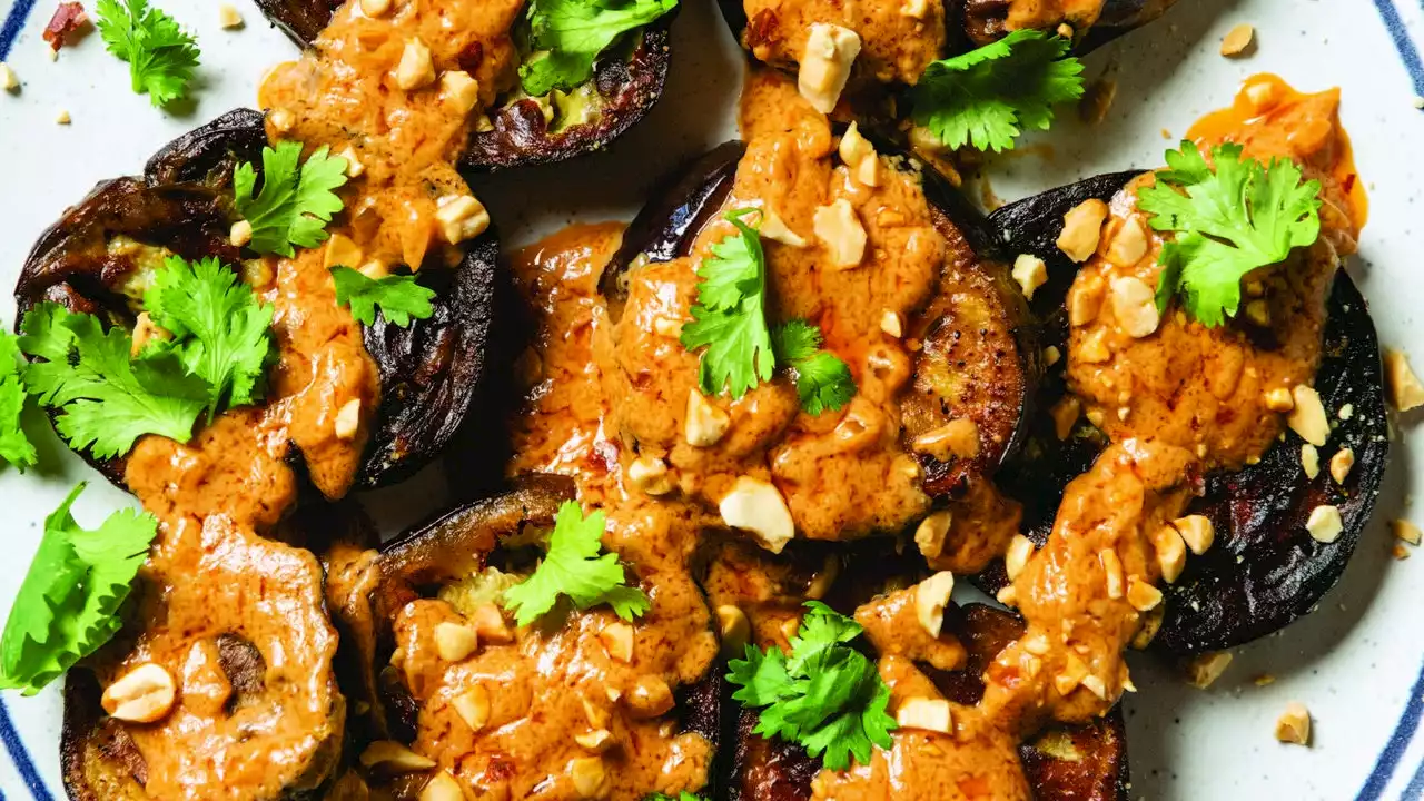 Roasted Eggplant in Mafé Peanut Sauce