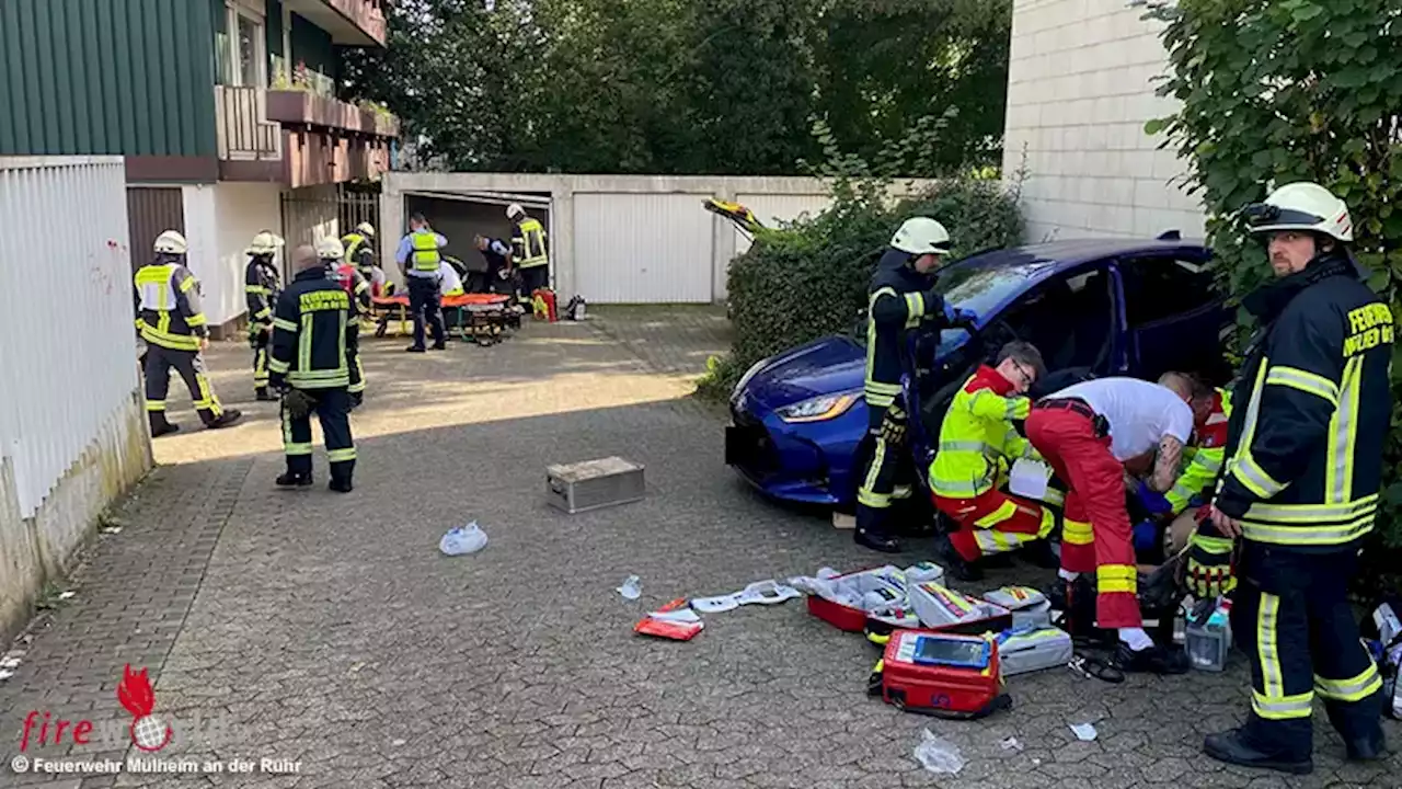 Schwerer Unfall bei Autoreparatur: Zwei Verletzte