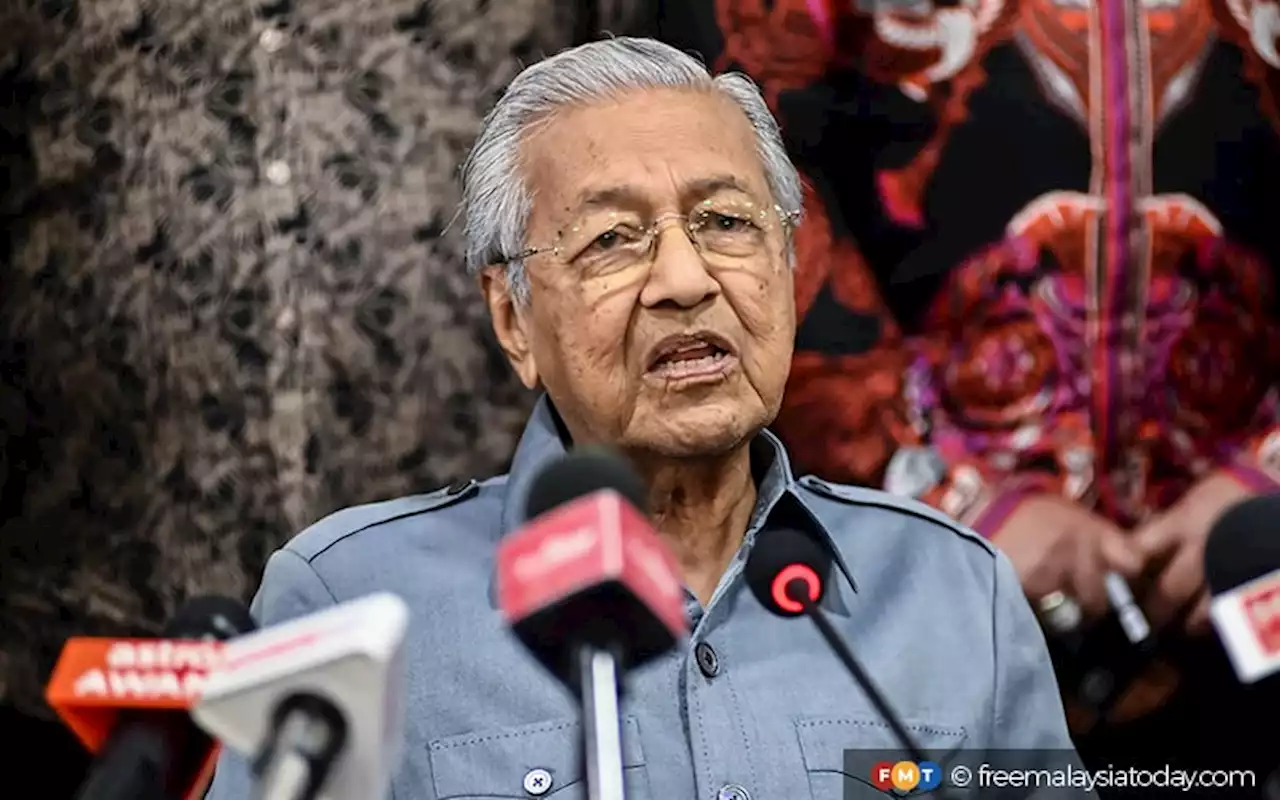 Kenapa pemimpin PH diam bila Zahid didakwa, soal Dr M