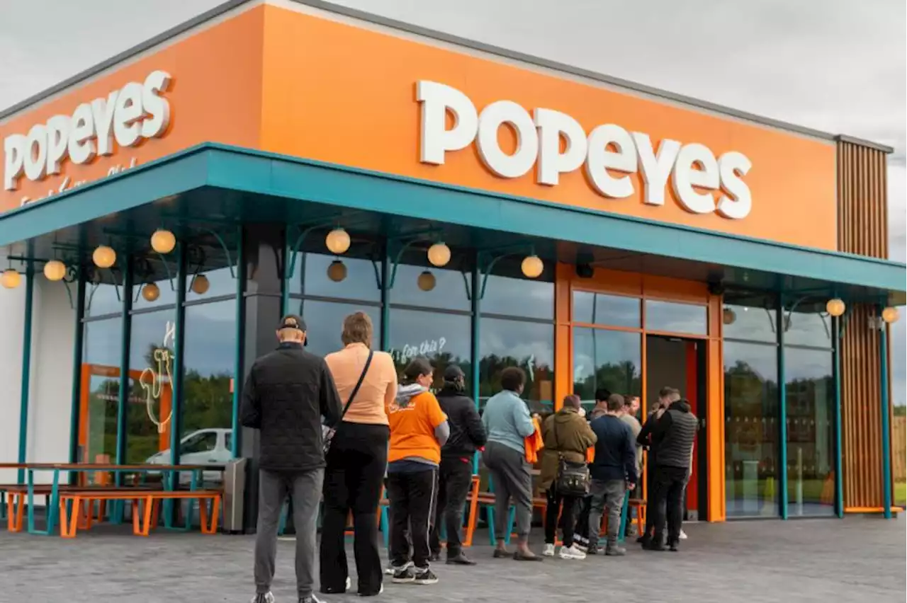 'I've been dreaming about this': Man queues at Barrhead's Popeyes for 18 HOURS