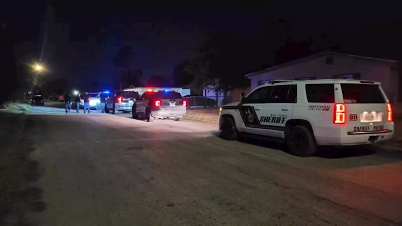 Driver arrested, passenger on the run after vehicle chase with deputies in far West Bexar County