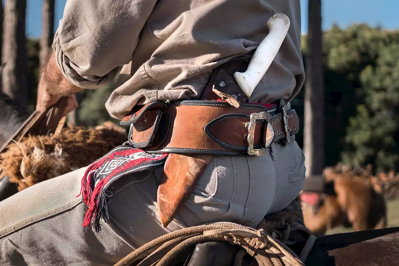 Cuando los gauchos argentinos fueron sensación en París