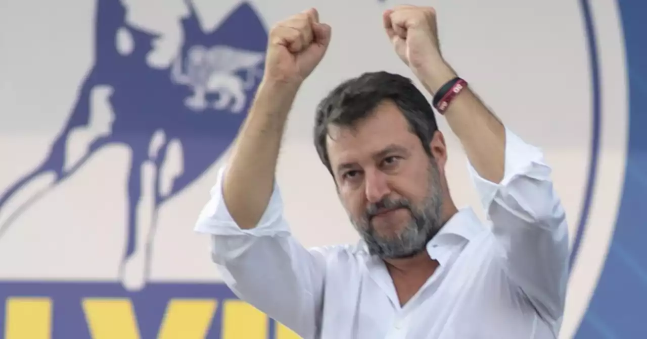 Salvini contro l'Austria: 'Controlli al Brennero? Schiaffo all'Italia. Pensino agli scafisti'