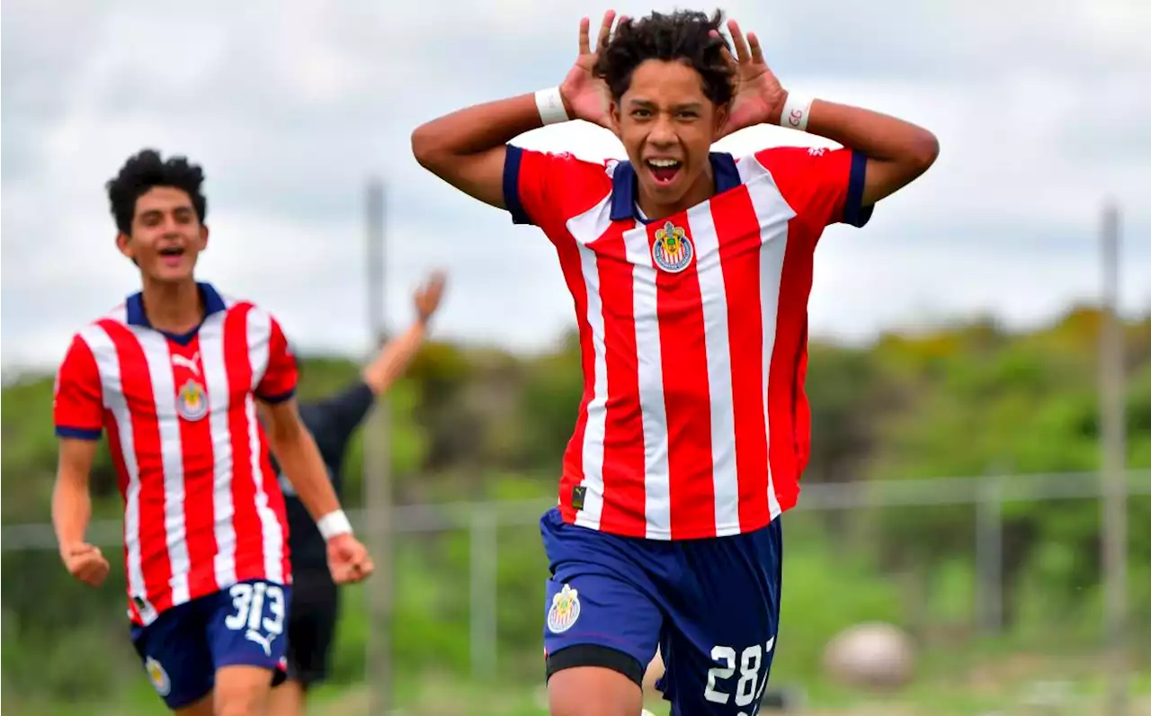 Dos canteranos de Chivas Sub 16 arrancan pruebas con PSV Eindhoven