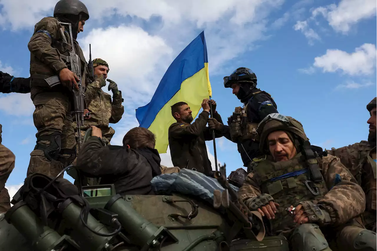 Ukraine war live updates: Russia likely reinforcing defenses as Ukrainians make gains, advancing in grueling counteroffensive