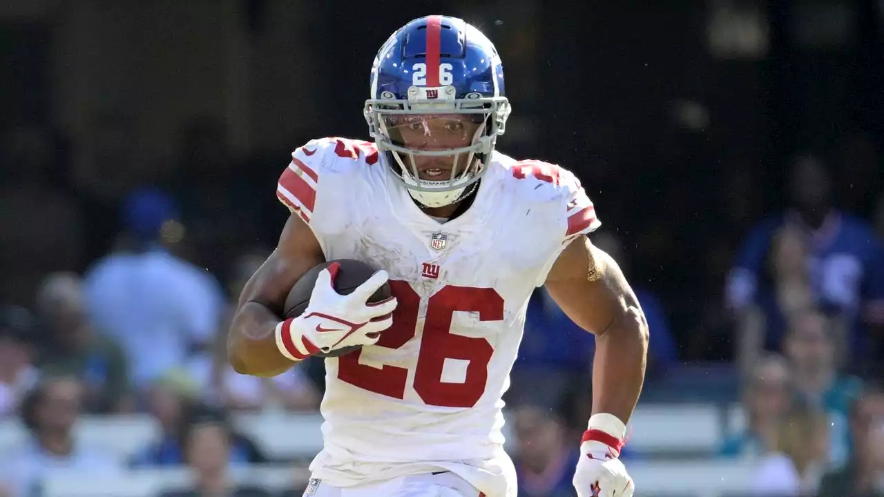 Saquon Barkley injures ankle in final minutes as Giants stun Cardinals