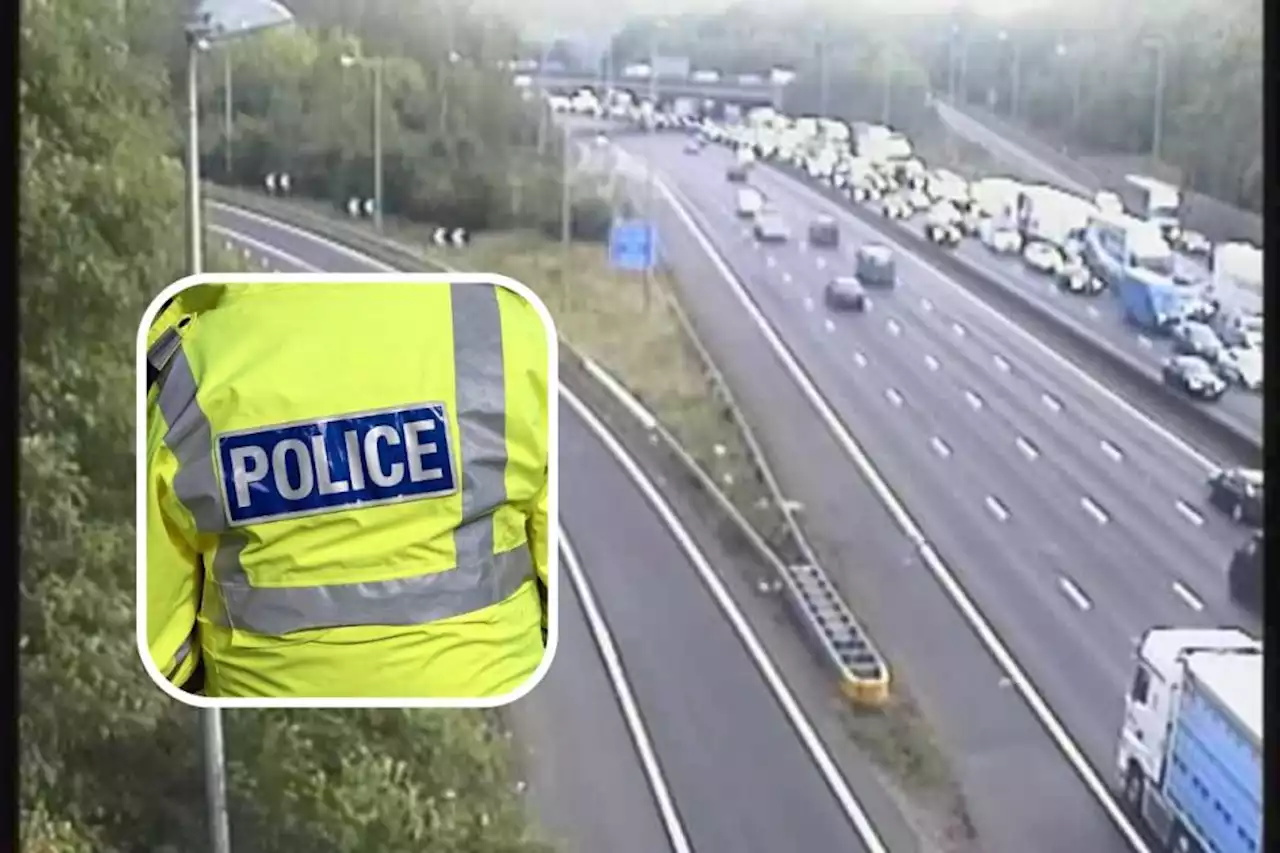 Severe delays on M25 anticlockwise due to crash