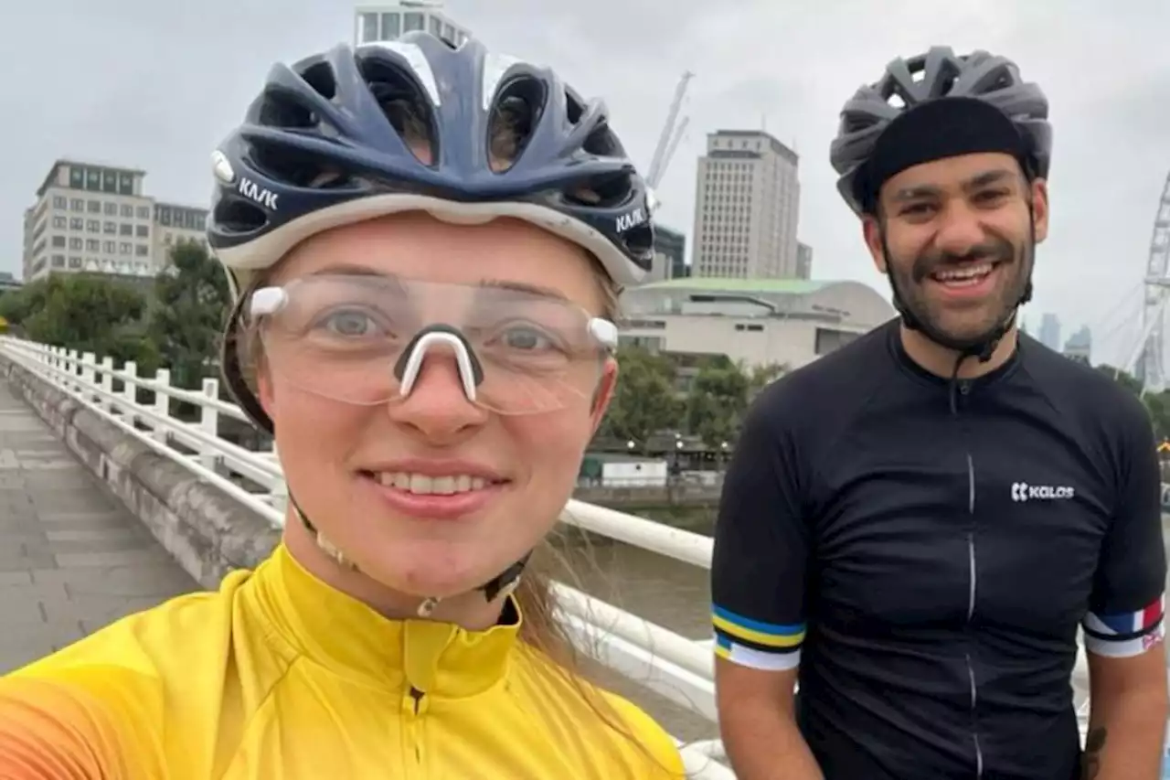 Ukrainian cycles around London in shape of UK to show gratitude for support