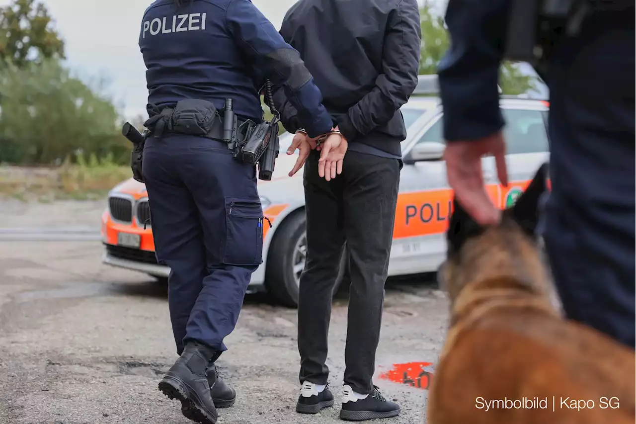 Einbruch in Restaurant in St.Gallen - Zwei Männer festgenommen