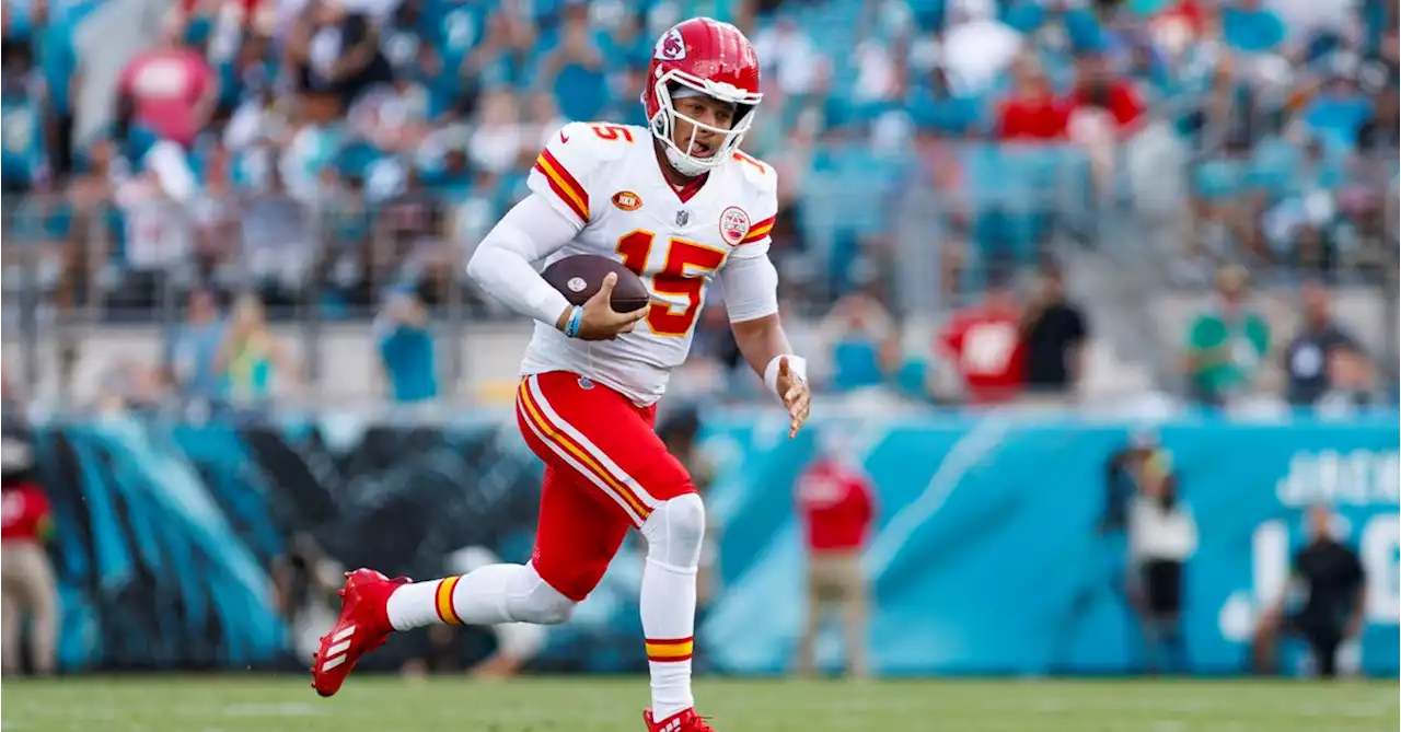 NFL roundup: Chiefs get back on winning track against Jaguars