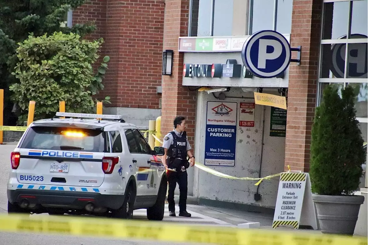 Man dead in 'targeted' parkade shooting on Burnaby-Coquitlam border