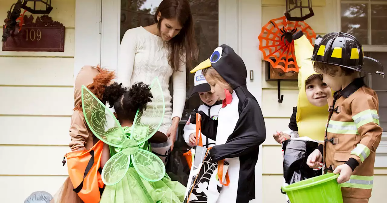 55 fun things to do on Halloween and the rest of October