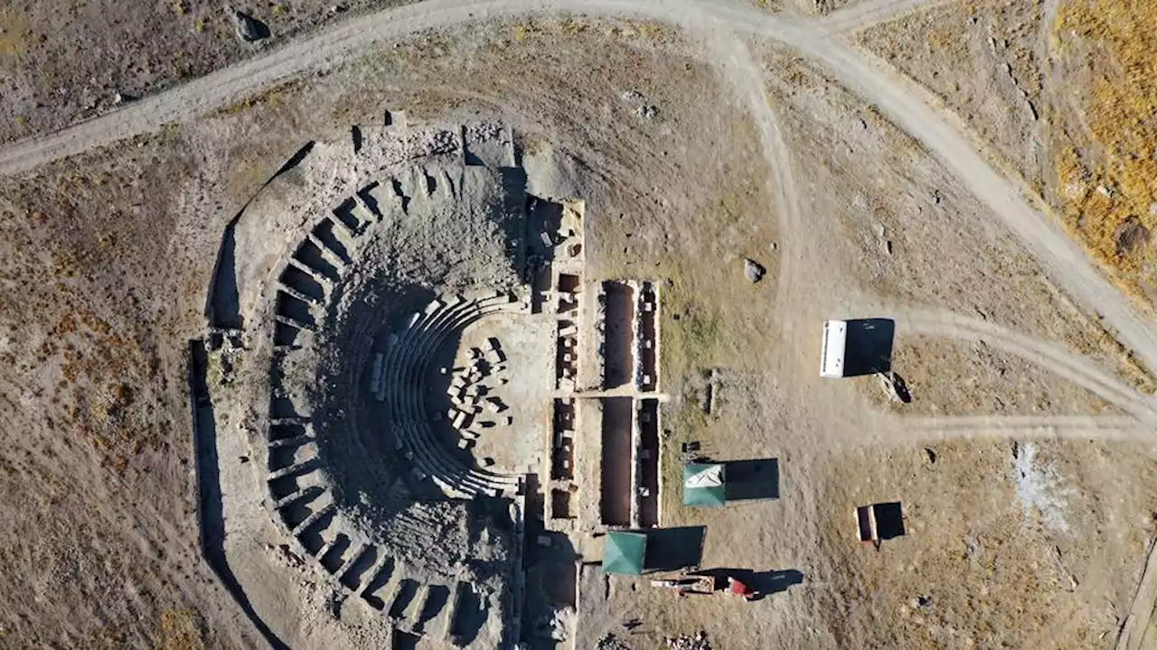 Intact altar discovery unearths hidden history in central Türkiye