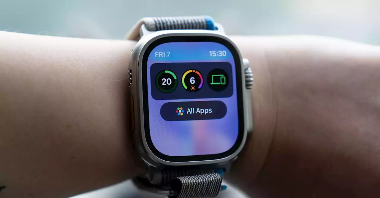 Apple’s widget-heavy watchOS 10 is available to download