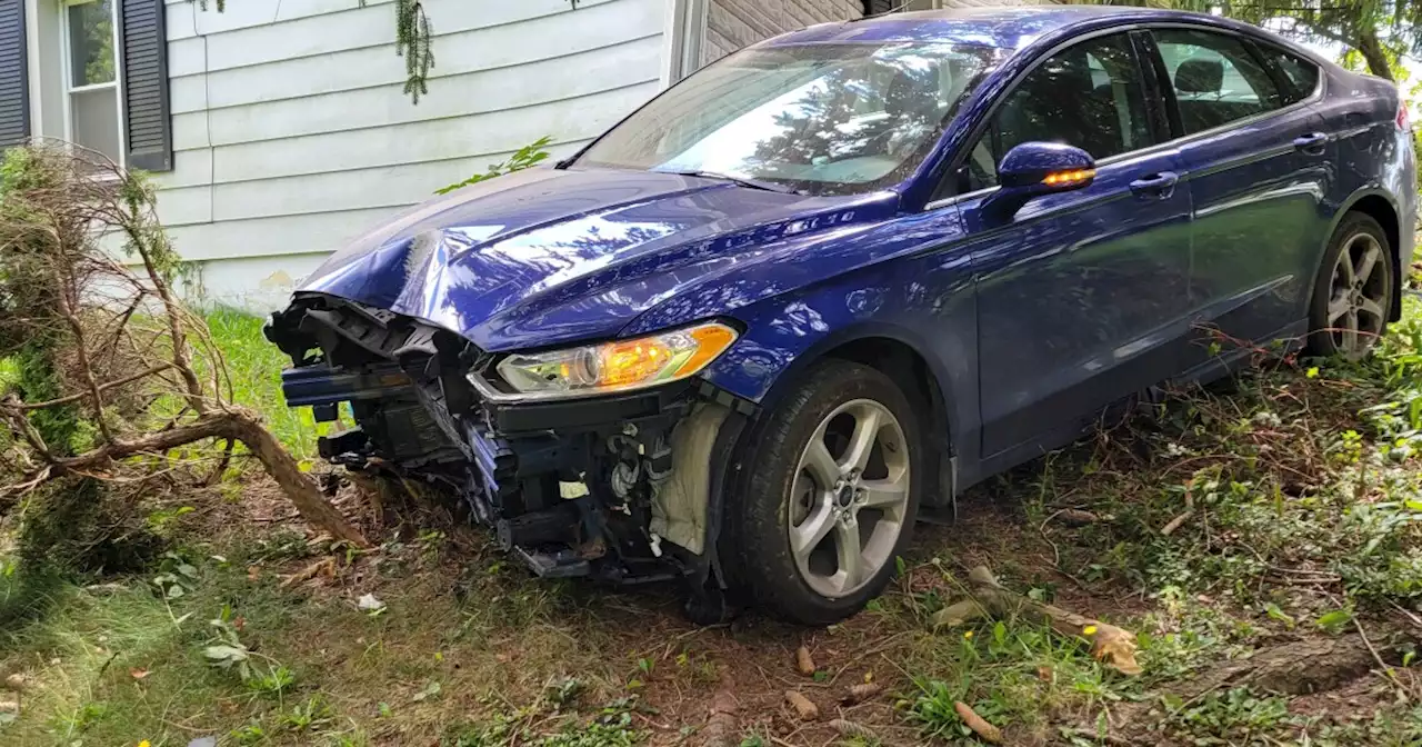 Woman arrested, charged with felony after attempting to crash into police cruiser, police say