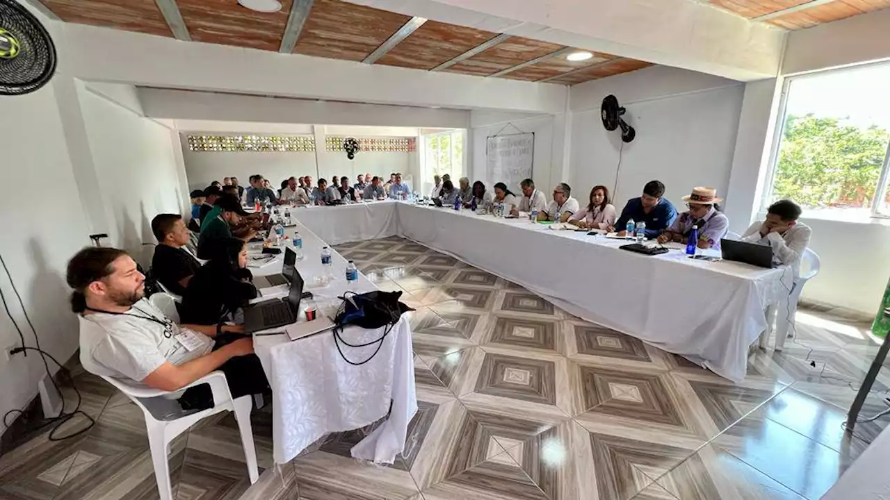 Arranca reunión entre Gobierno y disidencias Farc para definir inicio de diálogo de paz