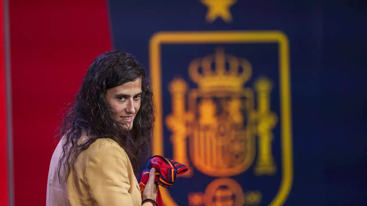 Spain players arrive at camp after Hermoso accuses federation of threatening World Cup winners