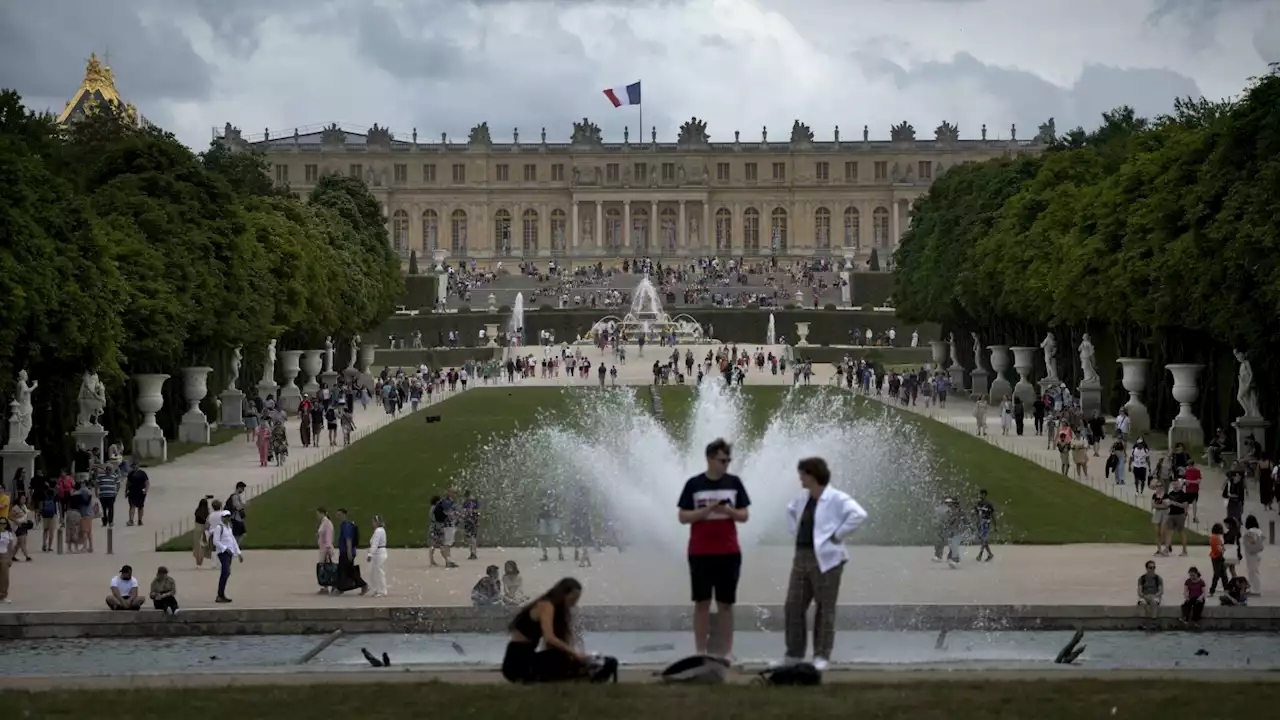 The Versailles Palace celebrates its 400th anniversary and hosts King Charles III for state dinner