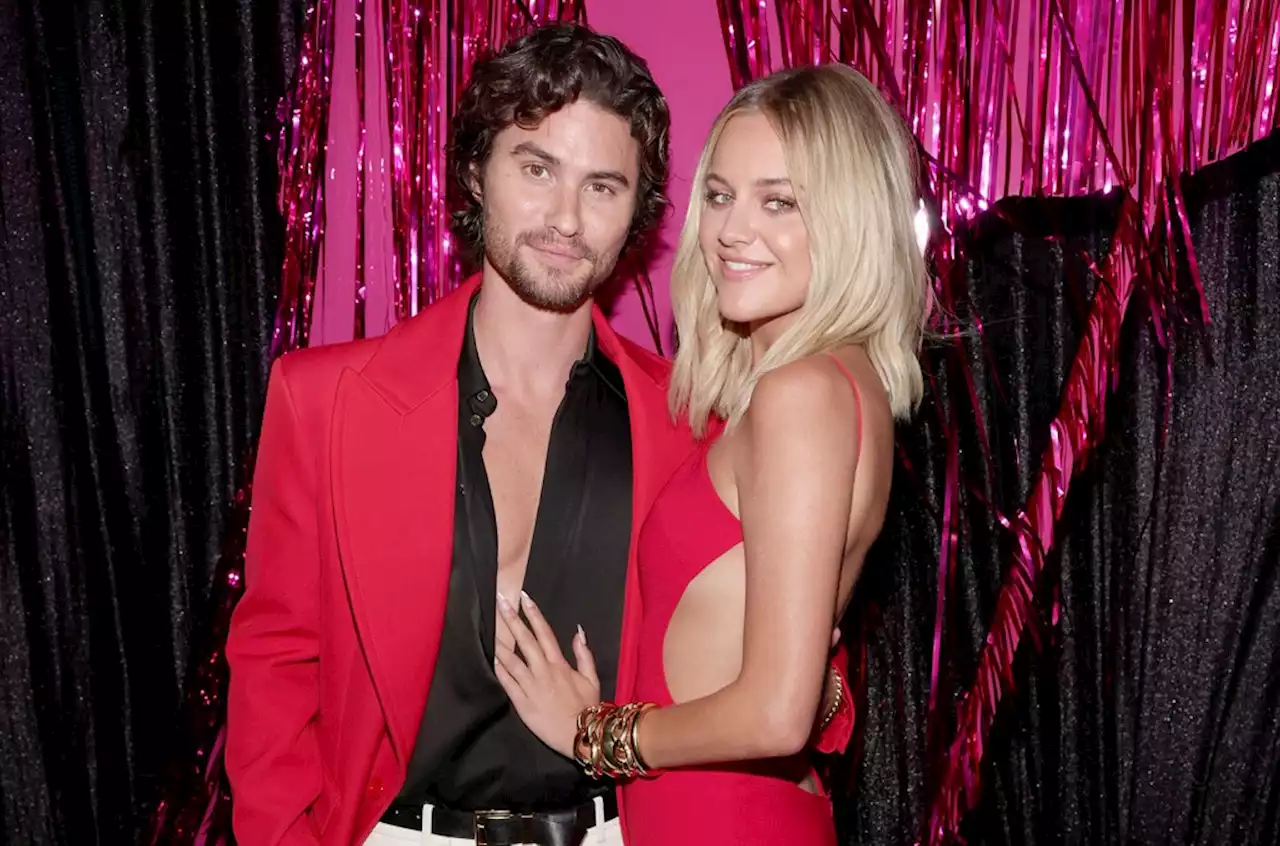 Kelsea Ballerini Reveals How She Slid Into Chase Stokes’ DMs in Honor of His Birthday