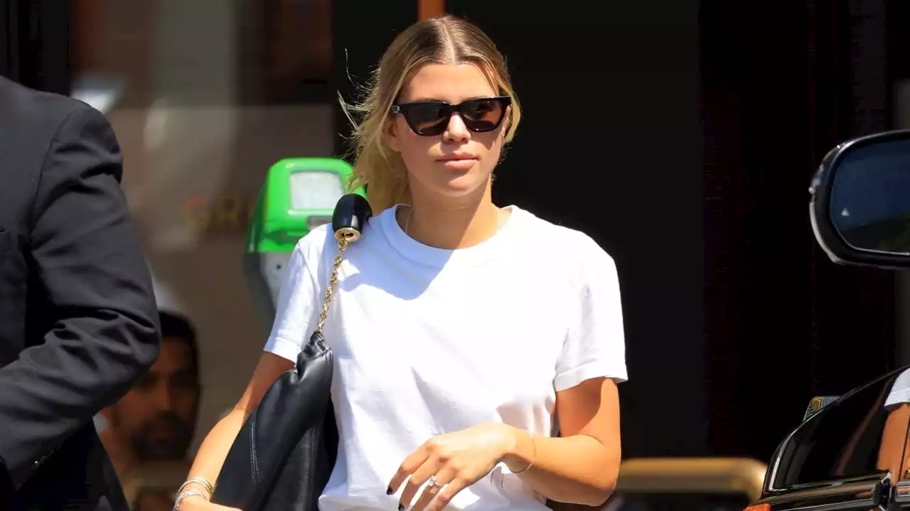 Sofia Richie Is Taking Her All-White Wardrobe With Her Into Autumn