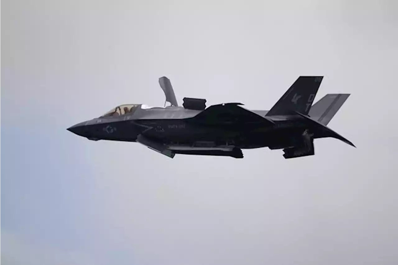 Officials find debris from F-35 fighter jet that crashed in South Carolina after pilot ejected