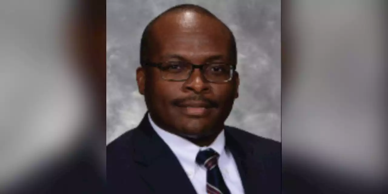 GRAPHIC: Rocky River principal discussed sex, drinking with former students, police report shows