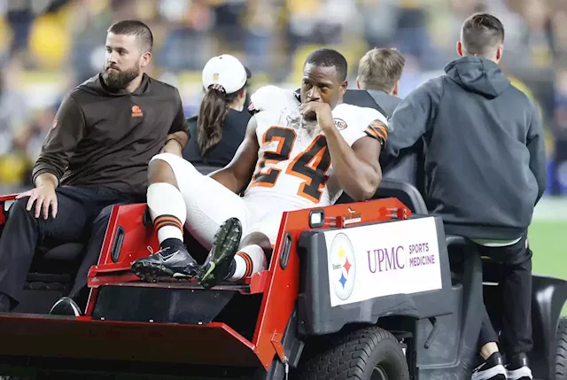 Nick Chubb suffers another severe knee injury, likely ending the Browns  star running back's season – KGET 17